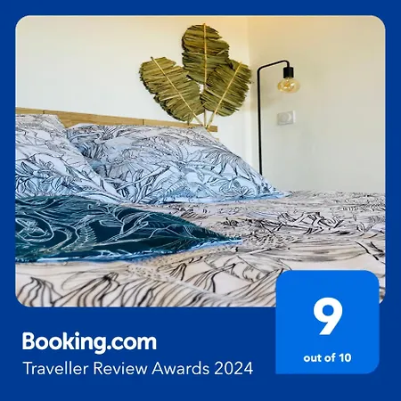 Apartamento New 10 Minutes' Walk From The Antibes