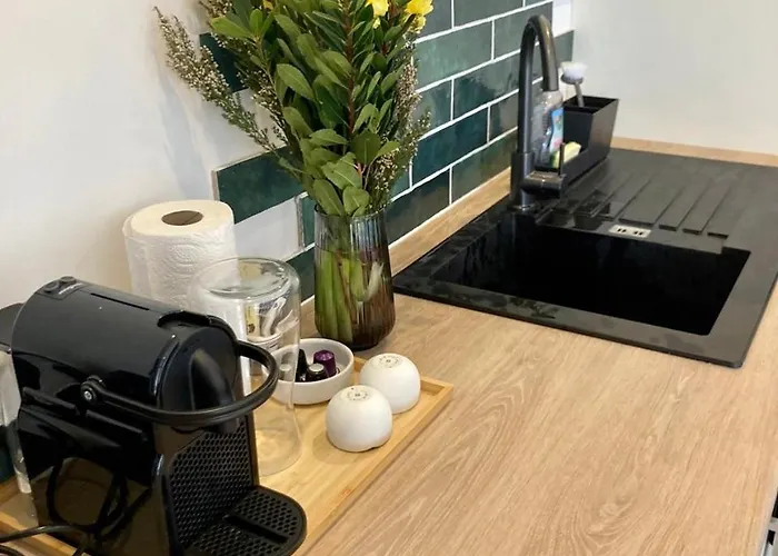 Apartamento New 10 Minutes' Walk From The *