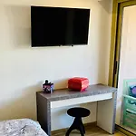 New 10 Minutes' Walk From The *