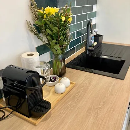 Apartamento New 10 Minutes' Walk From The *