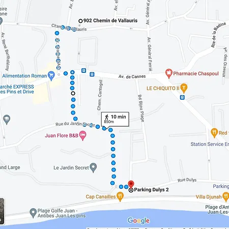 Daire New 10 Minutes' Walk From The *