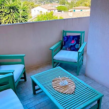 Appartement New 10 Minutes' Walk From The