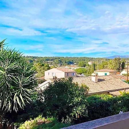 New 10 Minutes' Walk From The * אנטיב