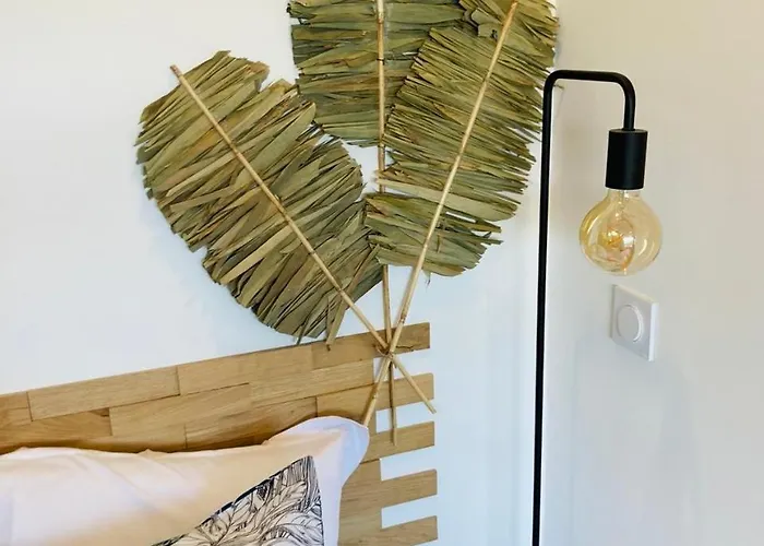 New 10 Minutes' Walk From The Appartement Antibes