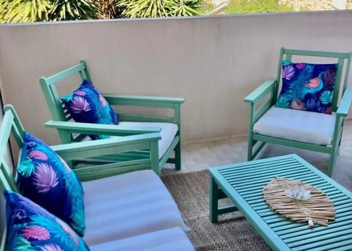 New 10 Minutes' Walk From The Antibes